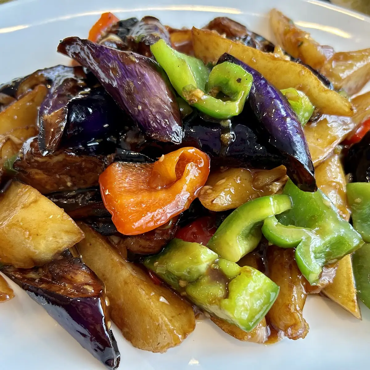 地三鲜 eggplant potato and peppers, 海边人(白石店) Fishermans Chinese Fusion